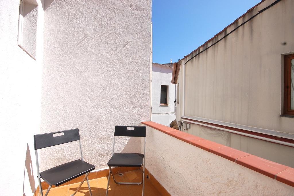 Lets Holidays Cozy Apartment 70 M. From The Beach In Tossa Tossa de Mar Kültér fotó