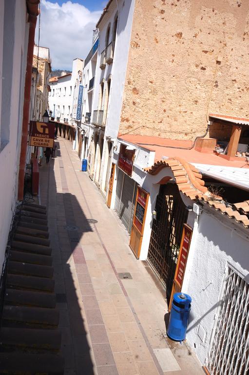 Lets Holidays Cozy Apartment 70 M. From The Beach In Tossa Tossa de Mar Kültér fotó