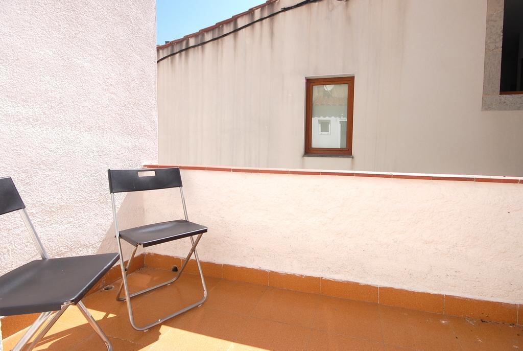 Lets Holidays Cozy Apartment 70 M. From The Beach In Tossa Tossa de Mar Kültér fotó